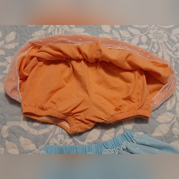 Lot of 2 Magpie and Mabel Baby girl skirts/ skorts. Both 12 months - Picture 2 of 6